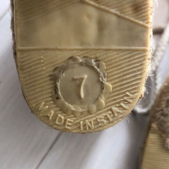 Andre Assous Women's Woven Fisherman Espadrilles Wedge Sandals Tan Size 7 - Picture 5 of 6